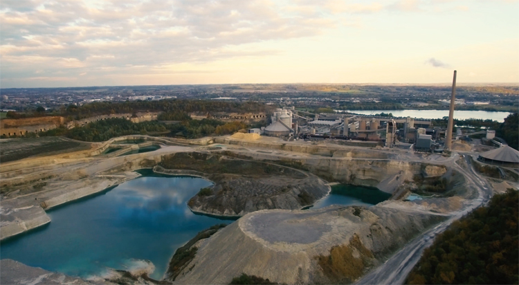 ENCI kalksteen-groeve Maastricht in 4K