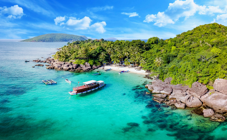 Schitterende stranden van Nam Du Islands in Vietnam